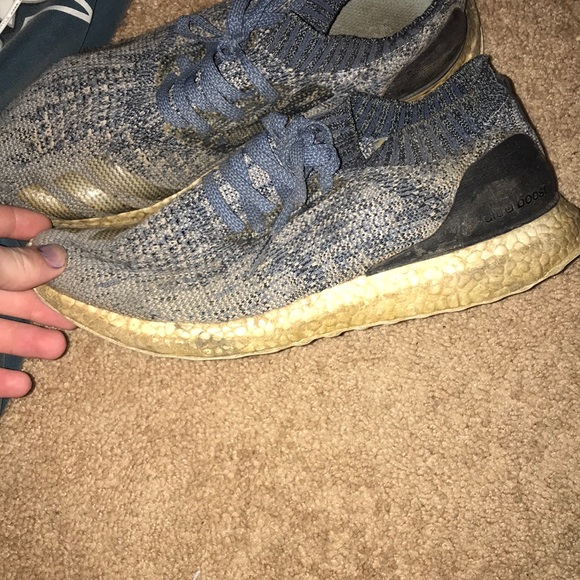 adidas ultra boosts - Picture 2 of 5